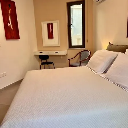 Lejlighed 9 Muses Larnaca